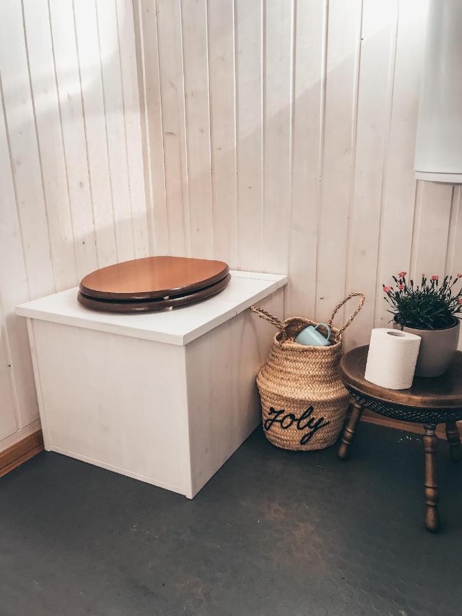 Joly Tiny House Hotel Overijse Exterior photo